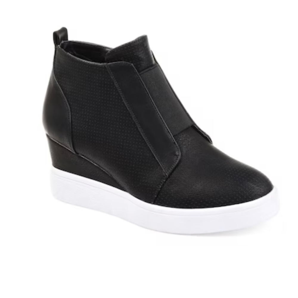 NWOT. Black Journee Collection Clara Wedge Sneakers